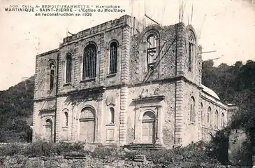 Reconstruction de la cathédrale en 1929.