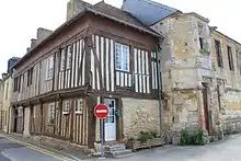 Cour l'Élu (annexe à pans de bois)