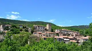 Vue générale sur le village de Saint-Privat.