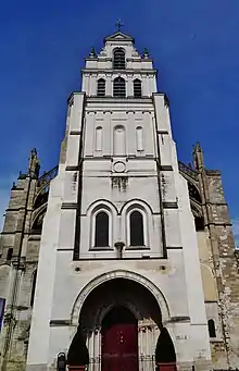 Basilique Saint-Quentin (Aisne)