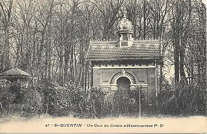 Le premier bâtiment du parc, aujourd'hui disparu, construit en 1870 dans le Jardin d'horticulture .