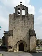 Le clocher-mur de l'église.
