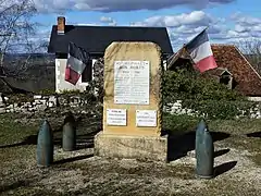 Le monument aux morts.