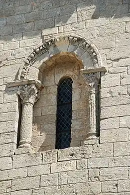 La fenêtre de la travée de chœur.