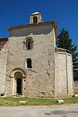 La travée de chœur et le chevet.