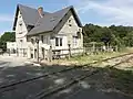 L'ancienne ligne à Saint-Vaast-Dieppedalle.