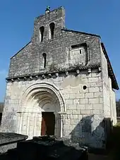 L'église Saint-Vivien.
