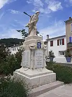 Le monument aux morts