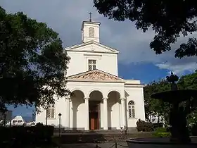 Cathédrale Saint-Denis de Saint-Denis de La Réunion
