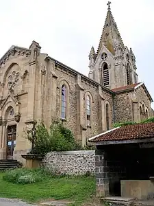 L'église de Saint-Bonnet de Galaure.