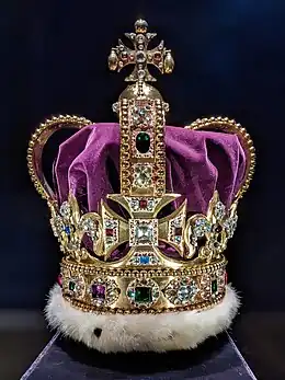 La couronne de saint Édouard.