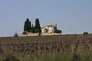 L'enclos de la chapelle Saint-Julien.