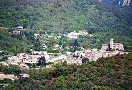 Au premier plan, Saint-Martin et au fond la Séguinerie.