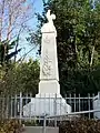 Le monument aux morts (sept. 2012).