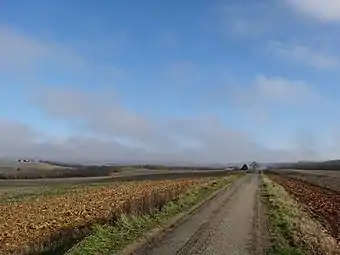 Route de crête en direction de Miradoux.