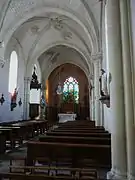 La nef de l'église.