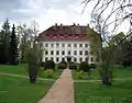 L'école primaire dans l'ancien château.