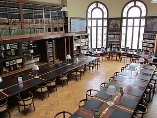 Salle de lecture de la bibliothèque Carnegie.