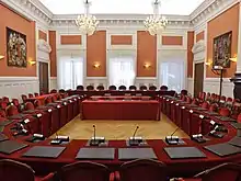 Salle des délibérations du conseil départemental de la Savoie.