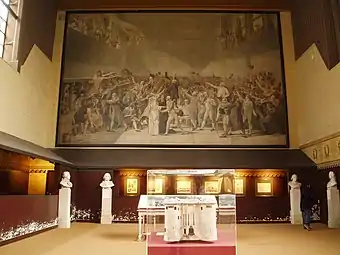 La salle du Jeu de paume de nos jours, avec le tableau de Merson.