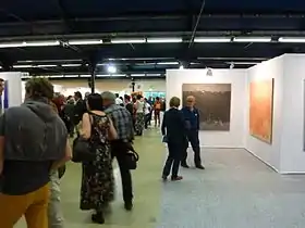 Vue du Salon des réalités nouvelles au parc floral de Paris en 2011.