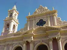 Détails de la façade de la cathédrale.