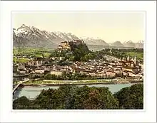 Photographie en couleurs de la ville de Salzbourg