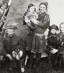 Famille samie en 1936.