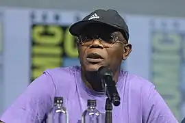 Samuel L. Jackson joue le rôle d'Elijah Price.