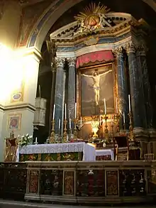 L'autel majeur avec les peintures de Guido Reni