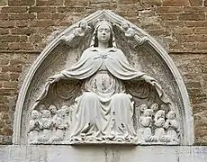 Le bas-relief de la Madonna della Misericordia