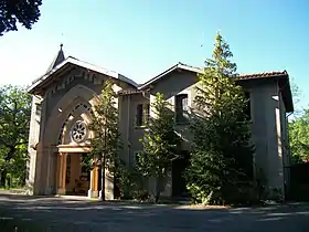 La chapelle et l'ermitage du Sanctuaire de Notre-Dame du Bout-du-Puy