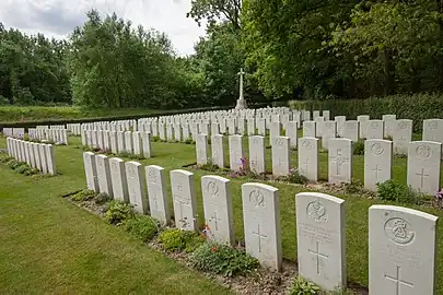 Le cimetière militaire britannique.