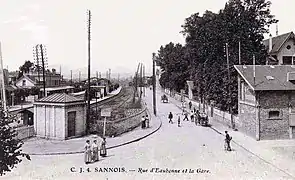 La rue d'Eaubonne et la gare vers 1900.