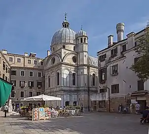 L'abside et son dôme