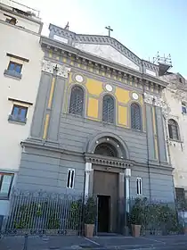 Façade de l'église.