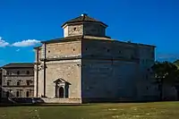 L'église octogonale.