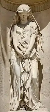 Sappho sur le rocher de Leucade (1859), Paris, palais du Louvre, façade nord de la Cour carrée.