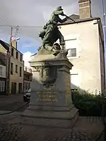 Monument aux morts de 1870« Monument aux morts de 1870, ou Monument des Aydes, ou Aux défenseurs d'Orléans à Saran », sur À nos grands hommes,« Monument aux morts de 1870, ou Monument des Aydes, ou Aux défenseurs d'Orléans à Saran », sur e-monumen