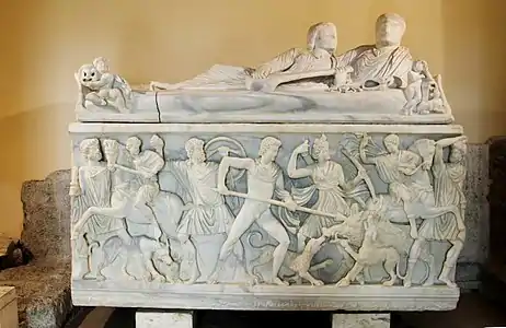 Sarcophage avec un couple de défunts, marbre proconnésien, art roman.