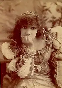 Sarah Bernhardt, vue par Napoleon Sarony, 1900