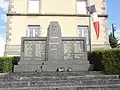 Monument aux morts communal.