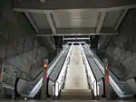 Les escalators vus depuis les quais.