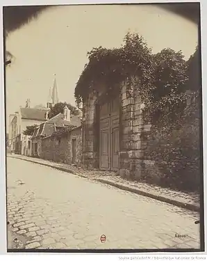 Entrée du château, Eugène Atget, 1901.