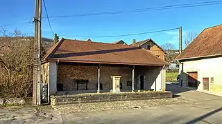 Le lavoir de Scey-en-Varais.