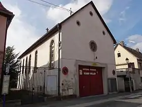 Synagogue servant aujourd'hui de dépôt de pompiers