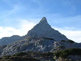 Vue de la face nord-ouest de la Schönfeldspitze.