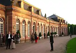 Zirkelbau, orangerie comprenant également des salles d'assemblée.