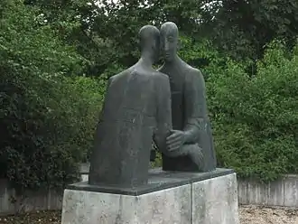 Sculpture deux hommes