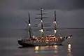 Le Sea Cloud II en soirée au mouillage en Martinique